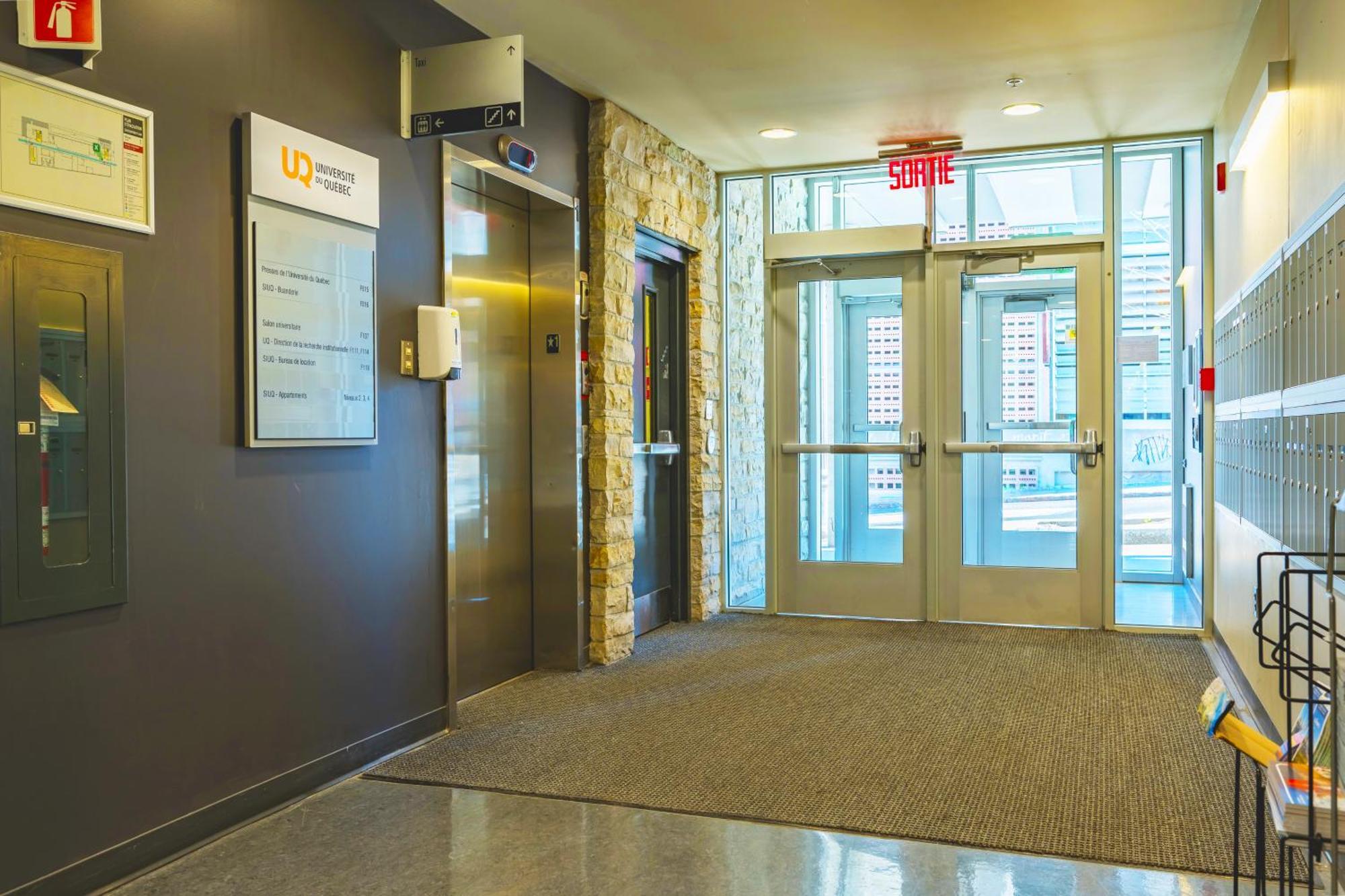 Residences Universite Du Quebec Exterior photo